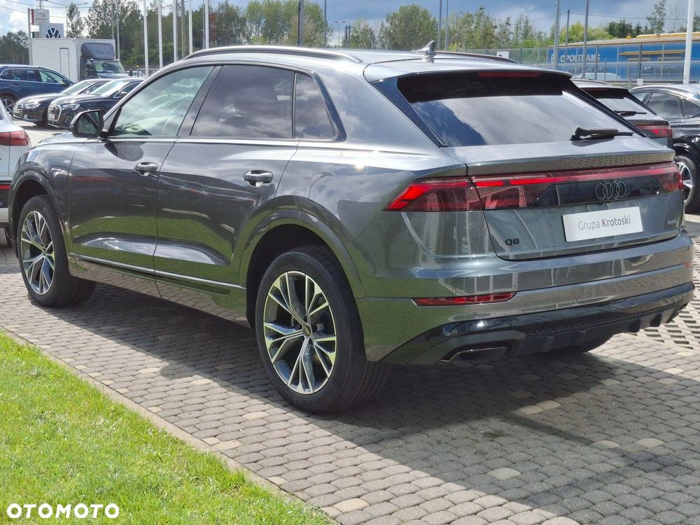 Audi Q8 - 7