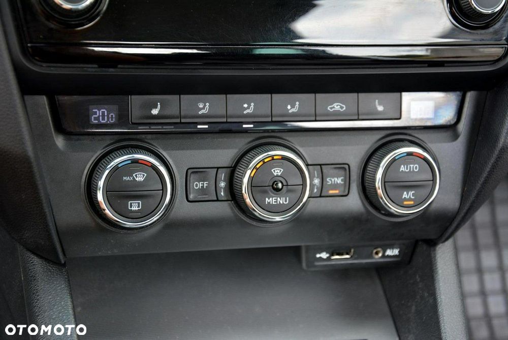 Skoda Octavia 2.0 TDI (Green tec) DSG Style - 29