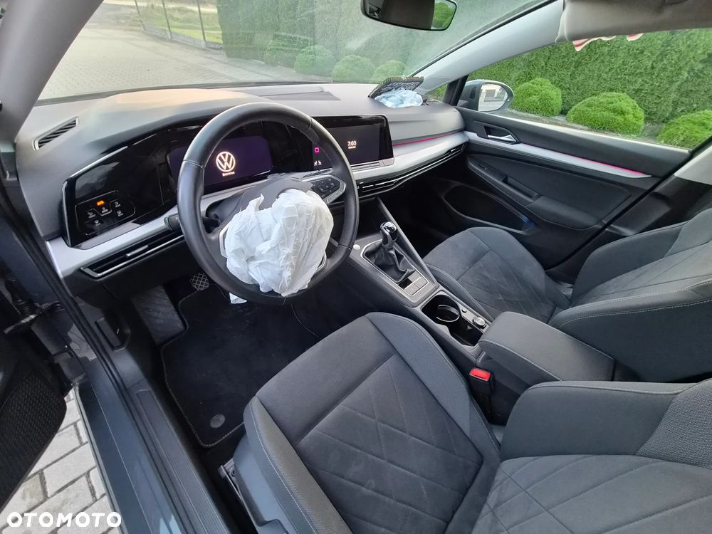 Volkswagen Golf 1.5 TSI ACT OPF BlueMotion Comfortline - 11