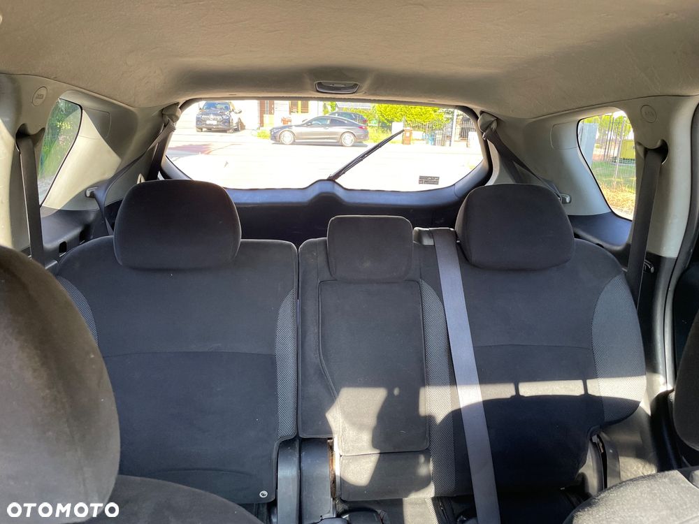 Mitsubishi Outlander 2.0 DID Instyle - 13