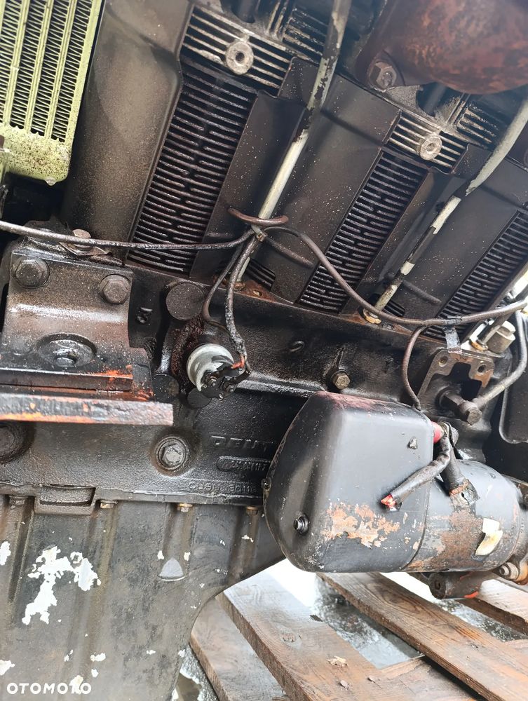 Silnik Deutz F6L413 F KBA10676 rozrusznik części - 9