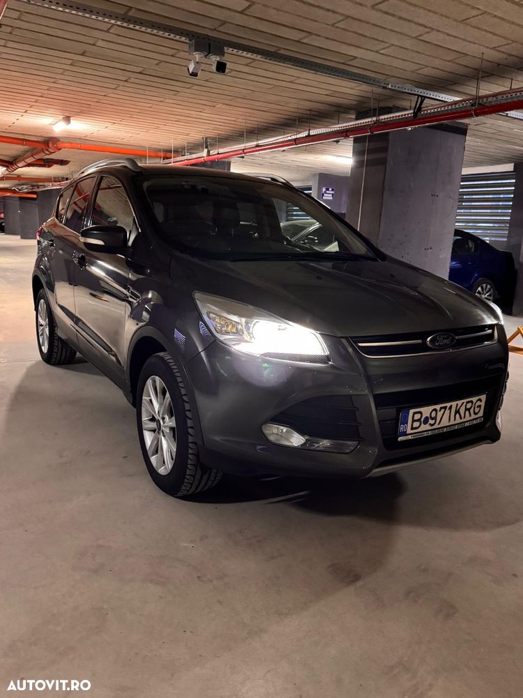 Ford Kuga 2.0 TDCi 4WD Powershift Titanium - 1
