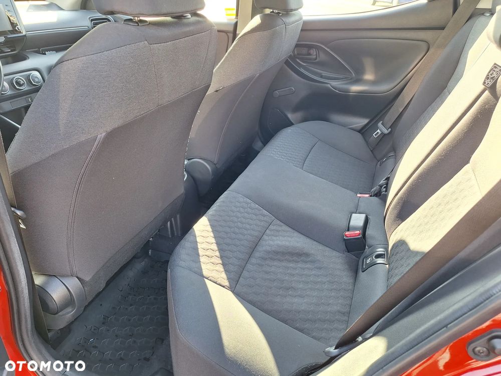 Toyota Yaris 1.5 Comfort - 10