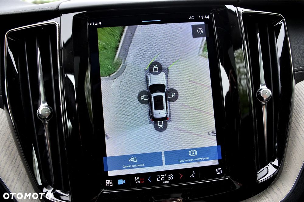 Volvo XC 60 B5 D AWD Geartronic Inscription - 33