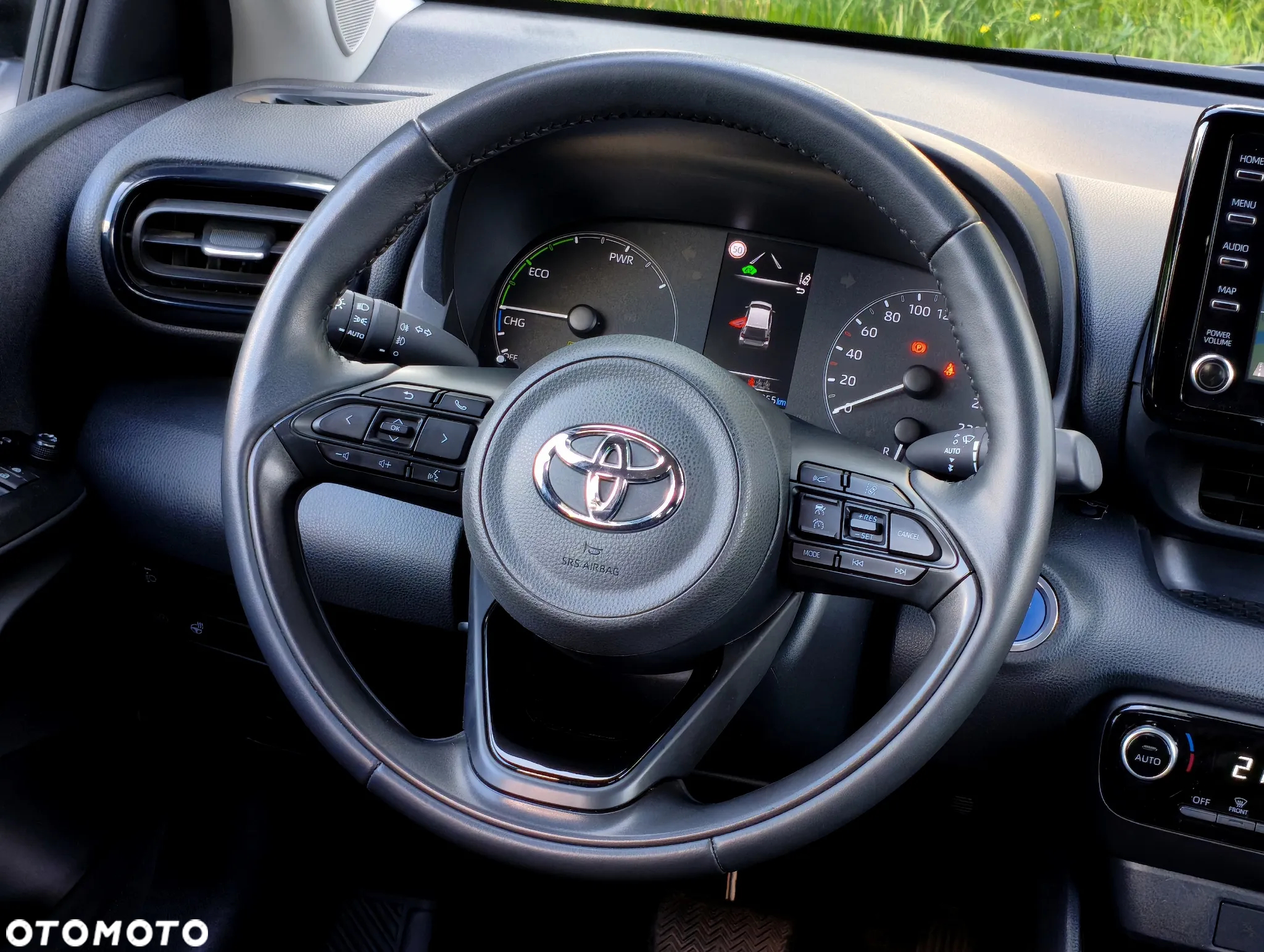 Toyota Yaris Hybrid 1.5 Selection Style - 18