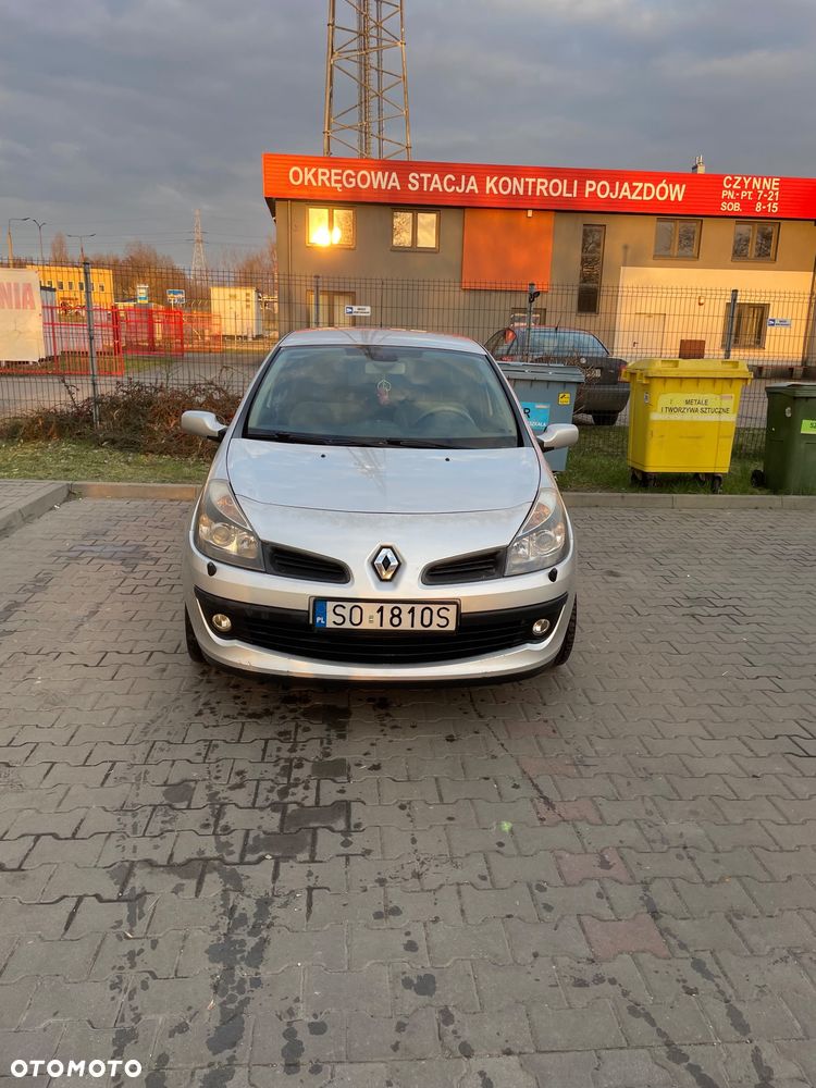 Renault Clio 1.6 16V Extreme - 5