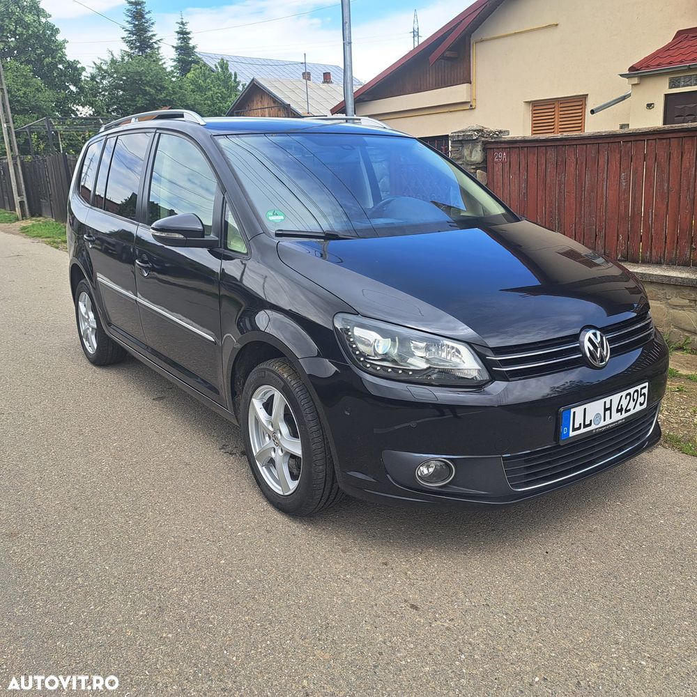 Volkswagen Touran - 1