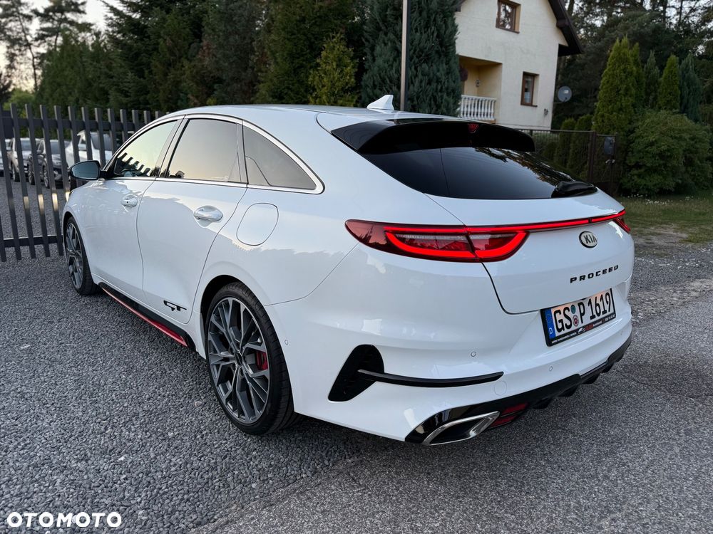 Kia ProCeed - 8