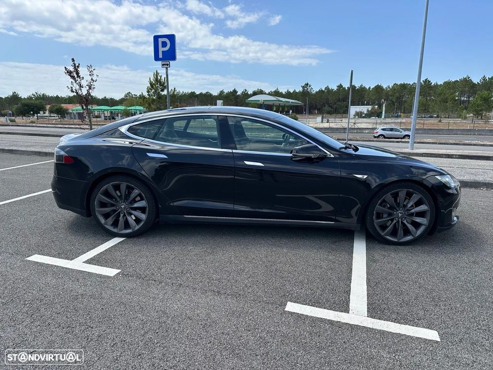 Tesla Model S 85D AWD - 9
