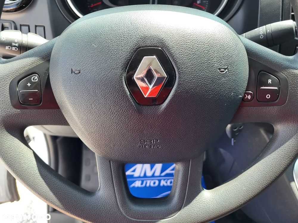 Renault TRAFIC - 16
