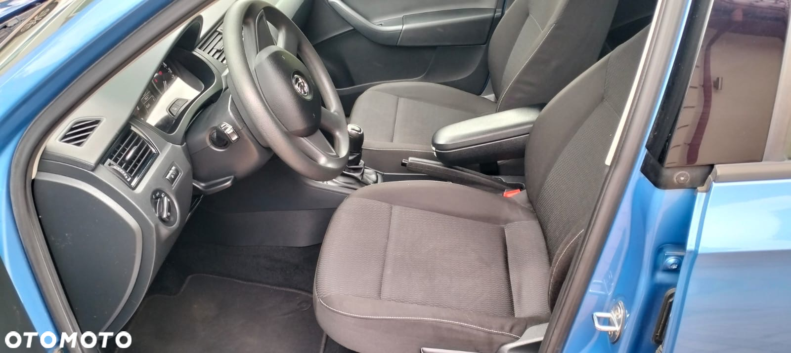 Skoda RAPID 1.2 TSI Ambition - 15