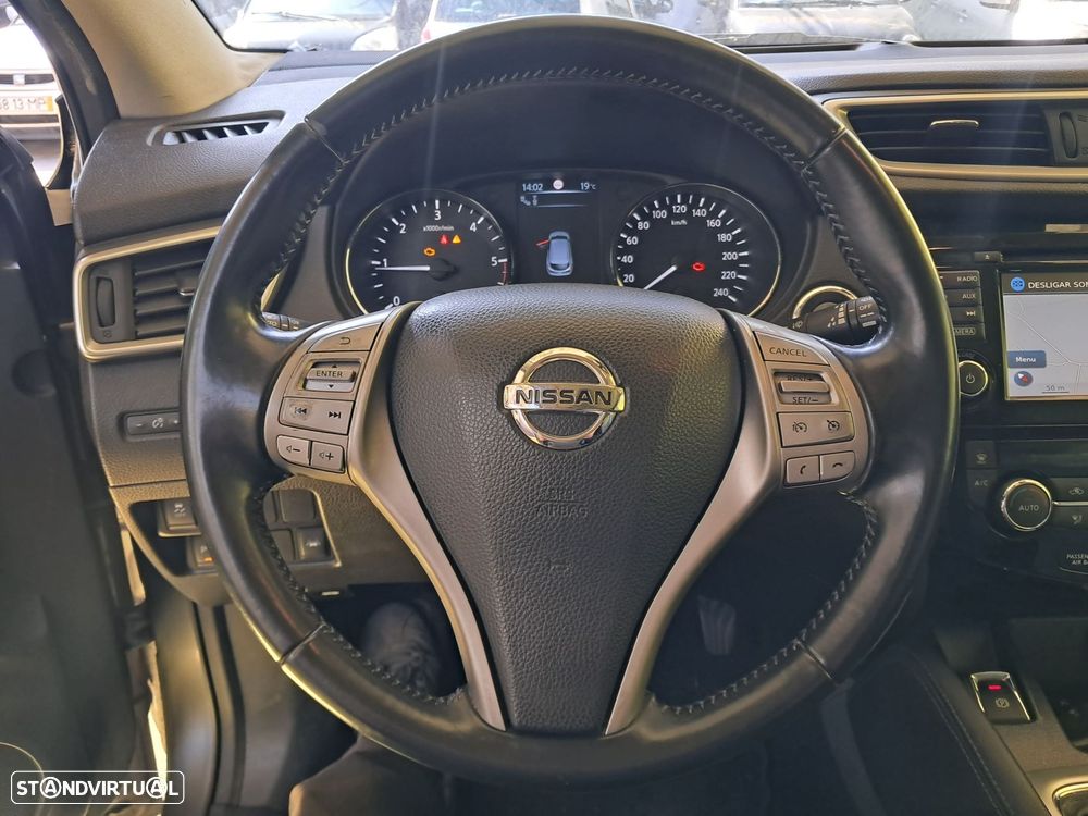 Nissan Qashqai 1.5 dCi 360 - 16