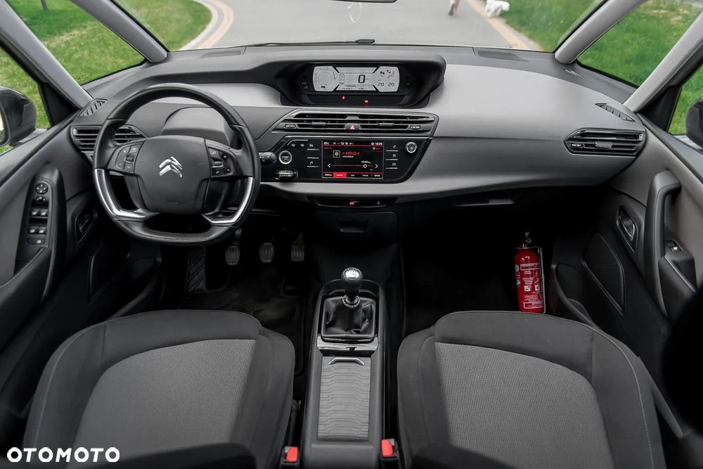 Citroën C4 Picasso 1.2 PureTech Live S&S - 19