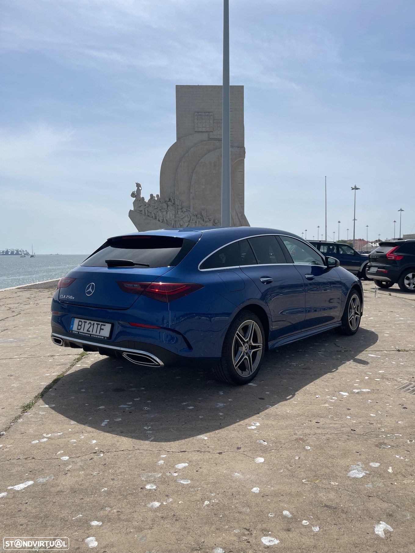 Mercedes-Benz CLA 250 e Shooting Brake AMG Line - 12