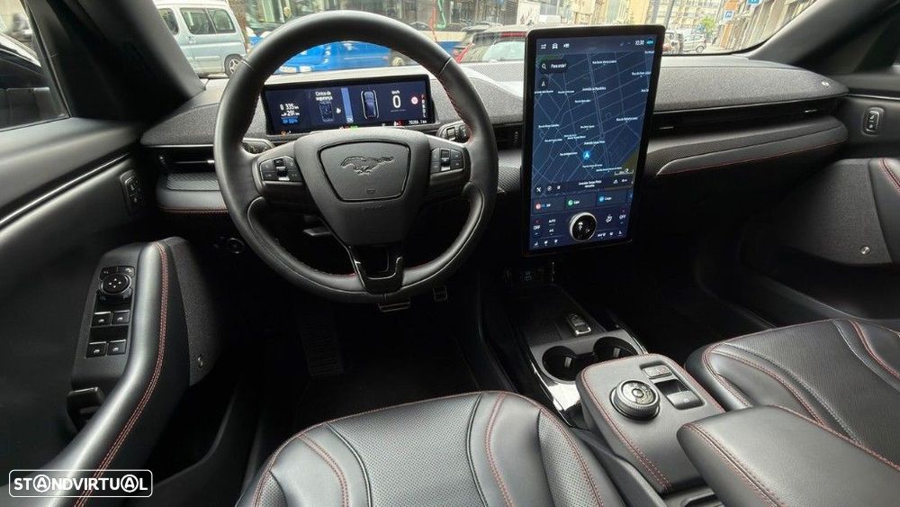 Ford Mustang Mach-E AWD PREMIUM - 14