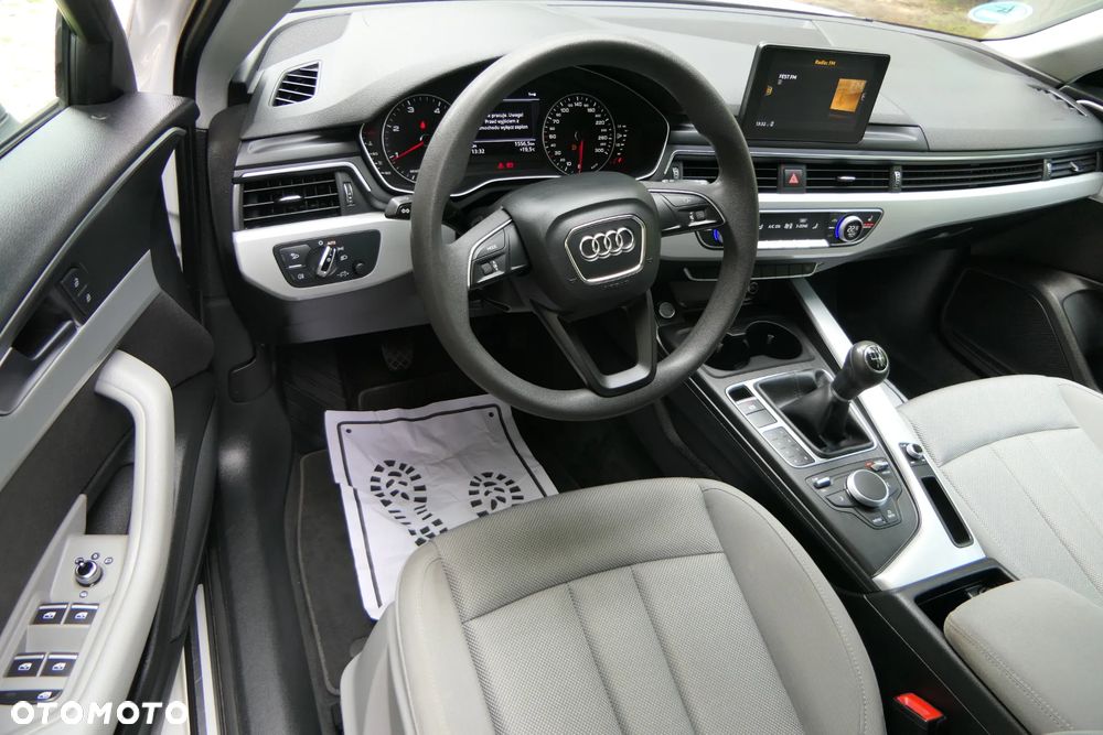 Audi A4 Avant 2.0 TDI - 17