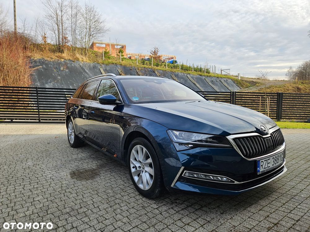 Skoda Superb 2.0 TSI DSG Sportline - 3