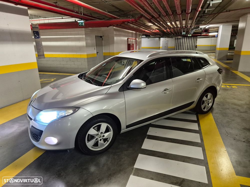 Renault Mégane Sport Tourer 1.5 dCi Dynamique - 2