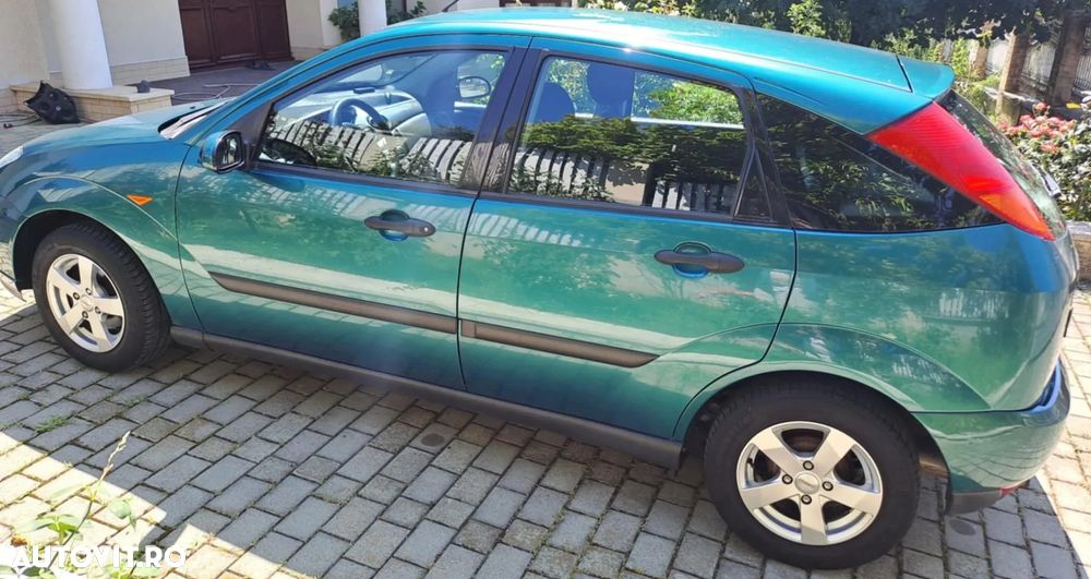 Ford Focus - 2