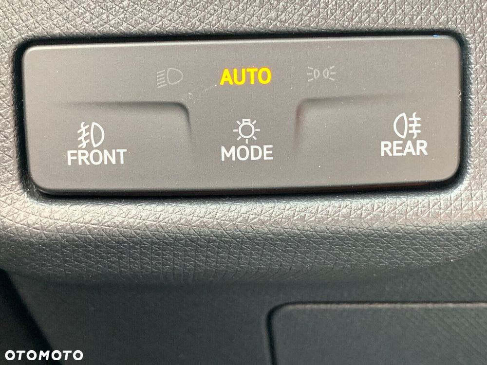 Cupra Terramar 1.5 eTSI mHEV Advantage Edition DSG - 30