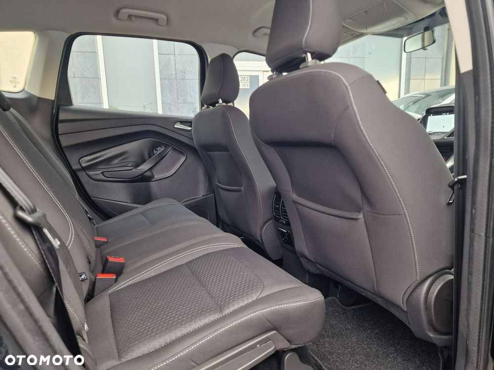 Ford Kuga 1.5 EcoBoost 2x4 Cool & Connect - 20