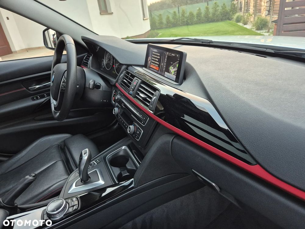 BMW Seria 3 320d Sport Line - 21