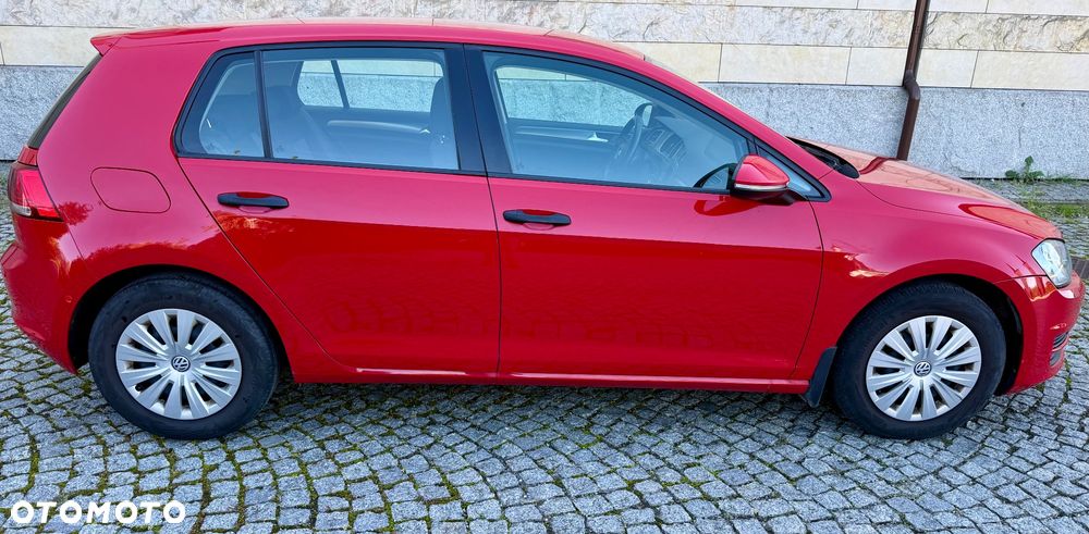 Volkswagen Golf - 23