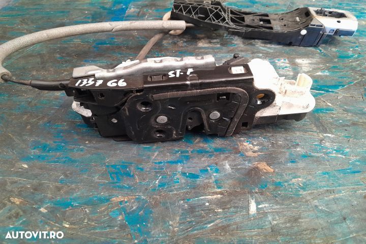 Broasca usa fata stanga 5K1837015B 5K1837015B Volkswagen VW Golf 6 [2 - 2