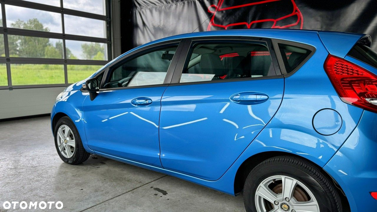 Ford Fiesta 1.25 Ambiente - 11