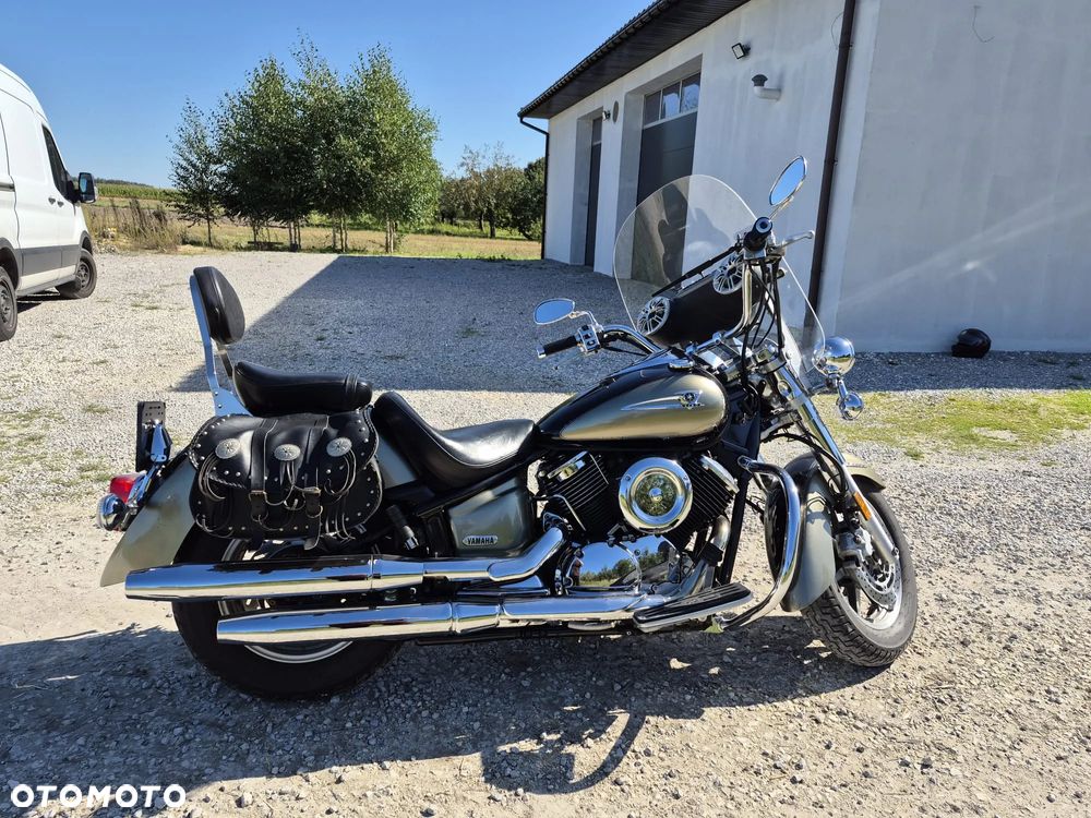 Yamaha V Star - 2