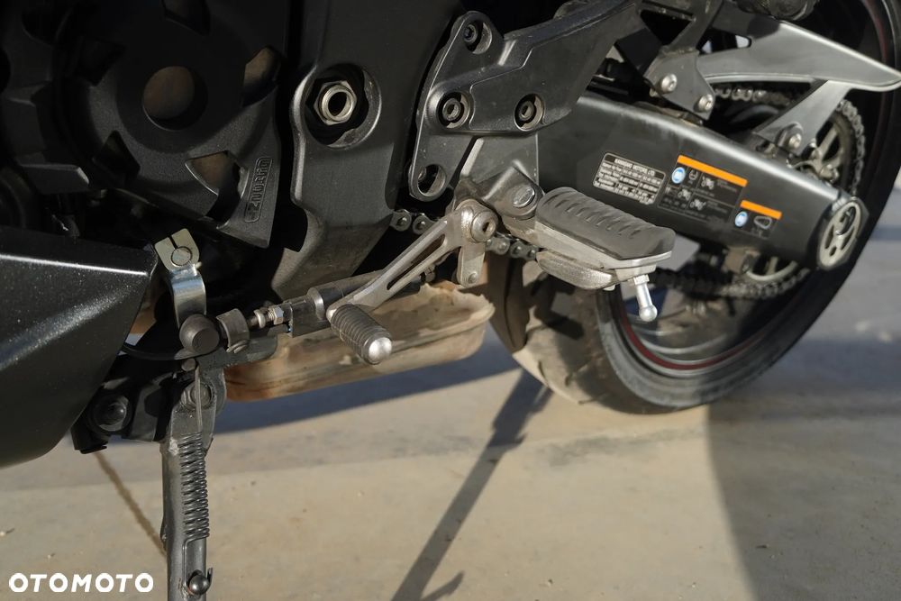 Kawasaki Ninja 1000 SX - 24