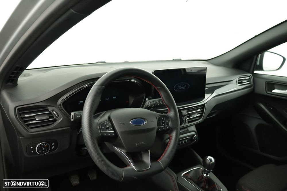 Ford Focus 1.0 EcoBoost MHEV ST-Line X - 7