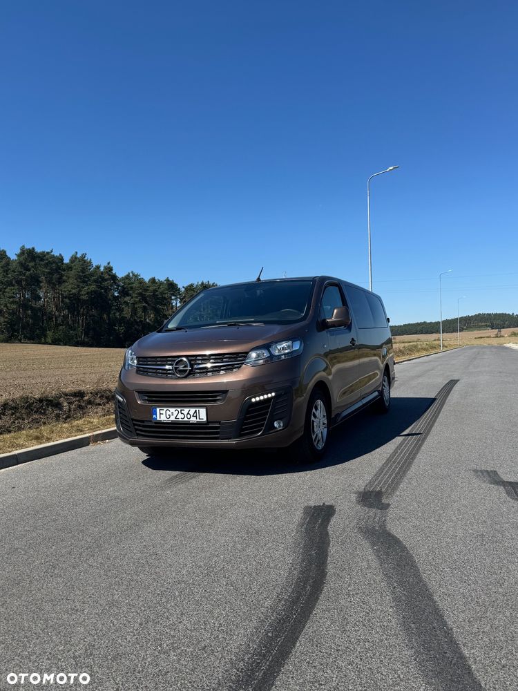 Opel Vivaro - 1