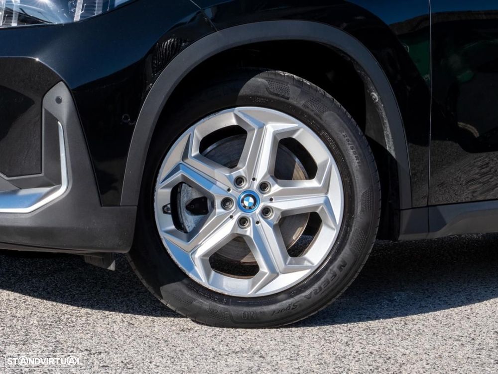 BMW iX1 xDrive30 - 4