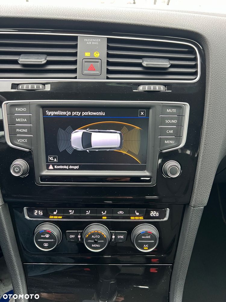 Volkswagen Golf 1.4 TSI (BlueMotion Technology) DSG Highline - 24