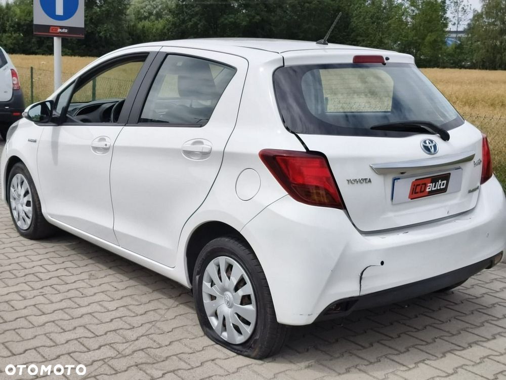 Toyota Yaris - 5