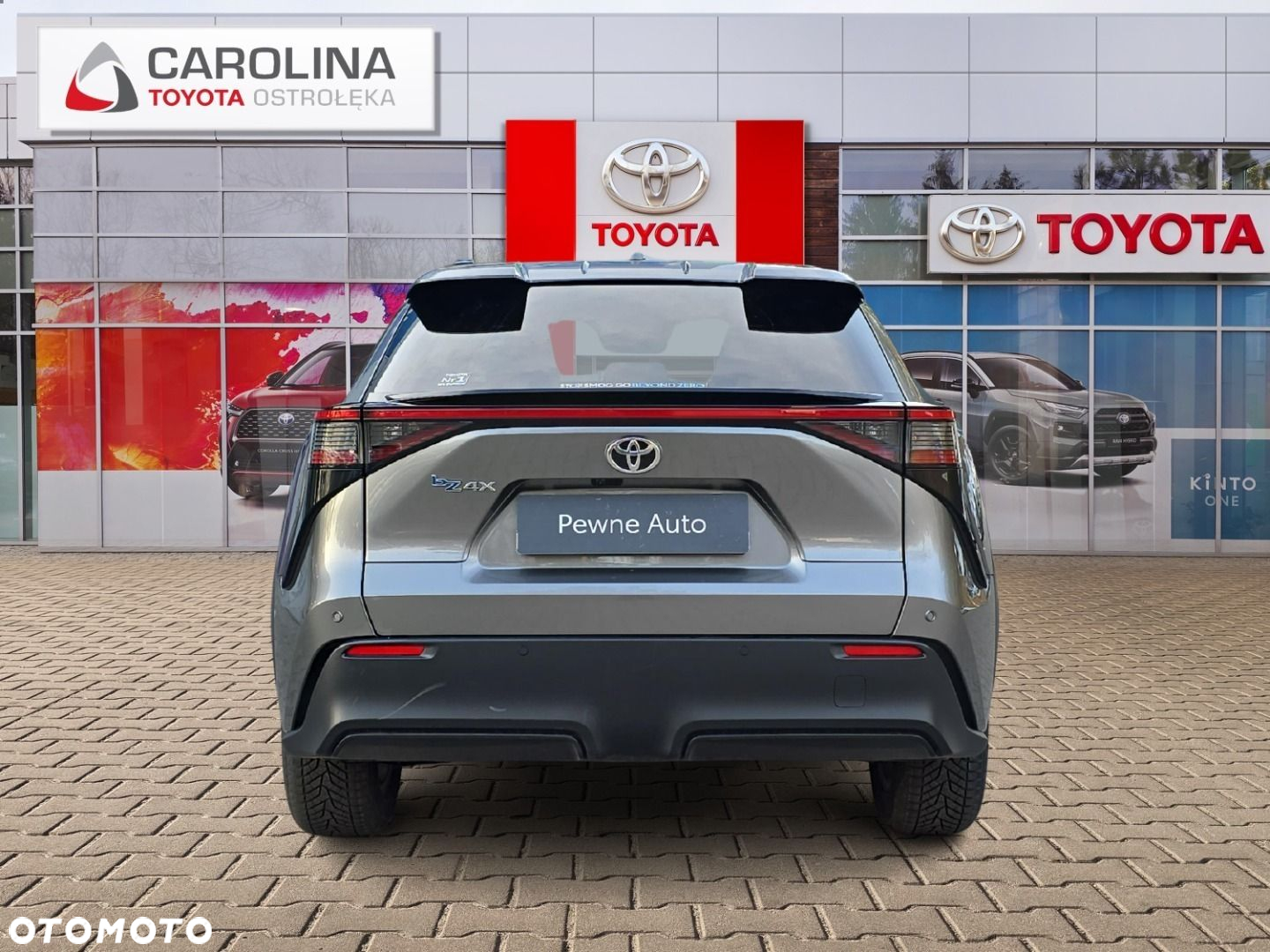 Toyota bZ4X - 4