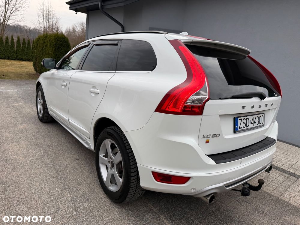 Volvo XC 60 D3 R Design - 20