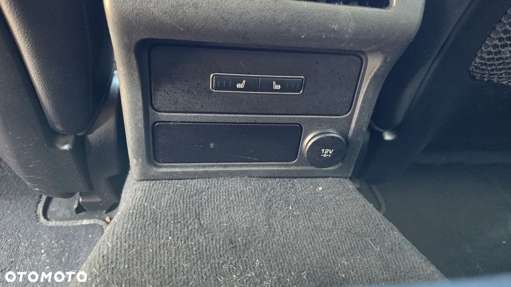 Jaguar XF 2.0 i4D AWD Portfolio - 8