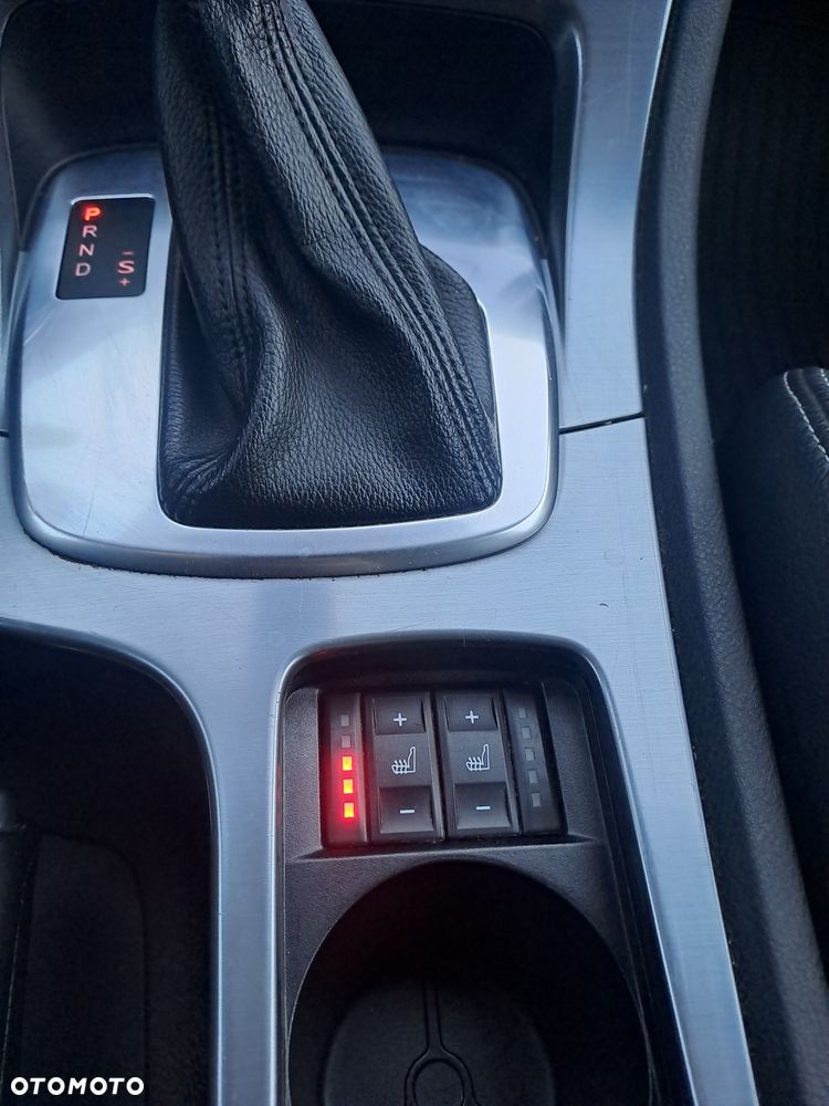 Ford Mondeo - 8