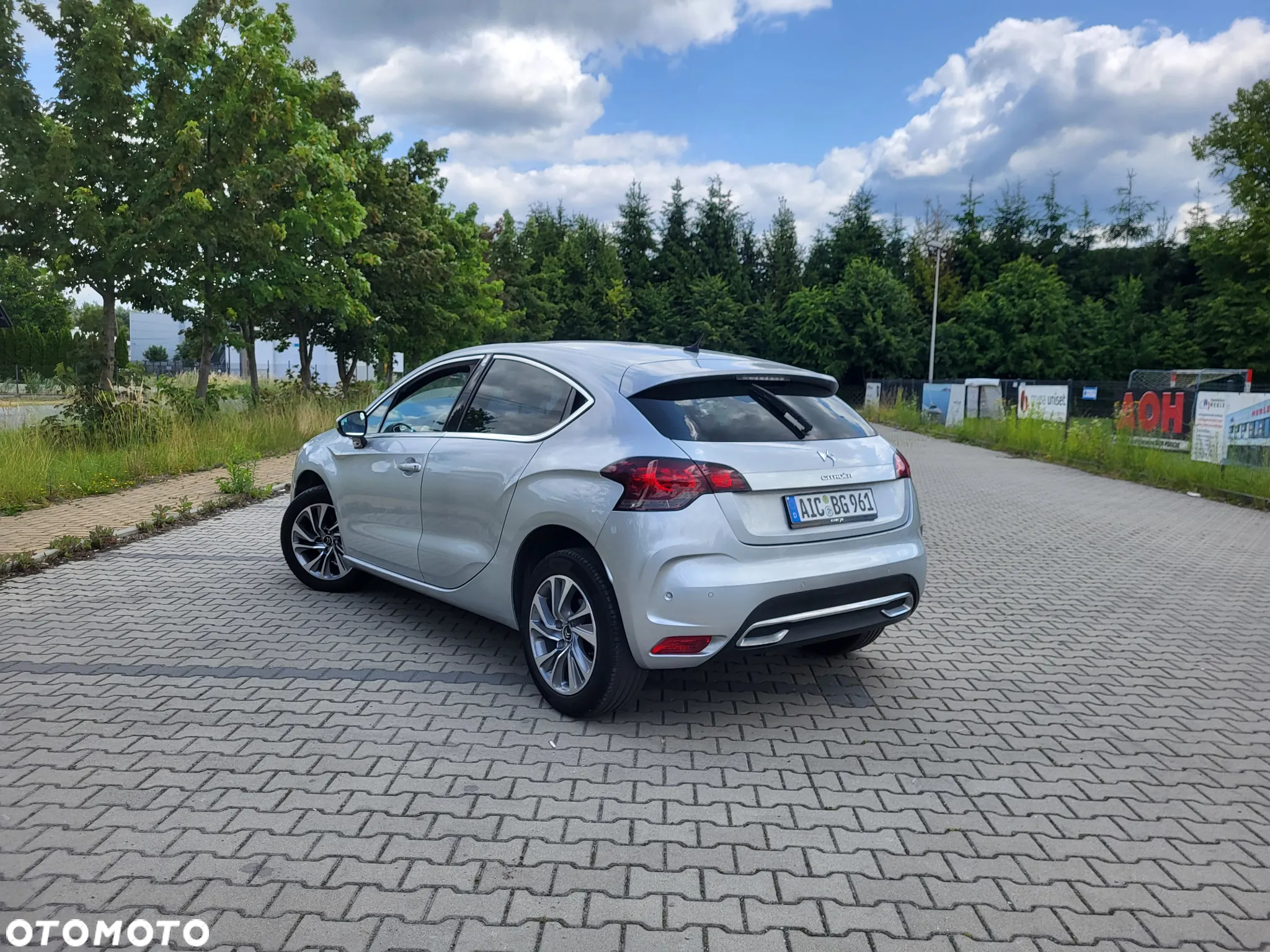 Citroën DS4 VTi 120 Urban Show - 12