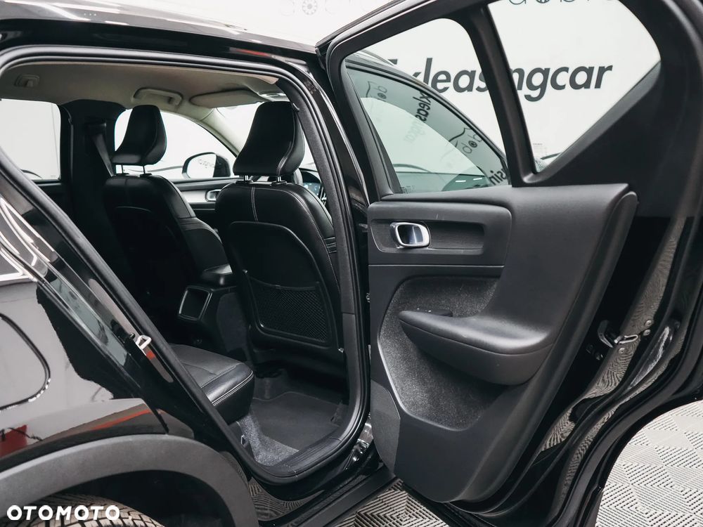 Volvo XC 40 D3 Momentum - 31
