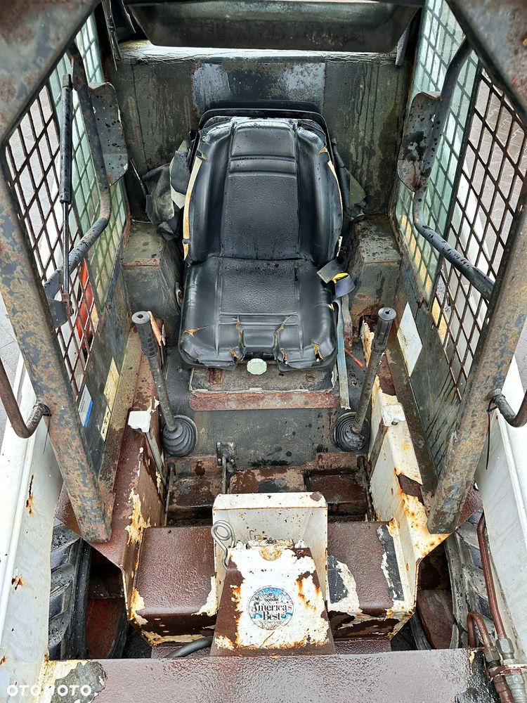 Bobcat 645 - 9