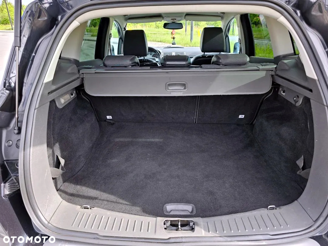 Ford Kuga 2.0 TDCi Titanium - 27