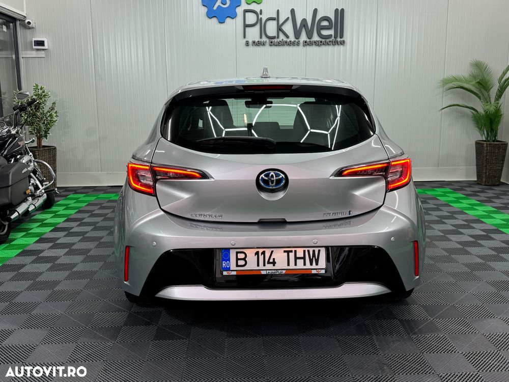 Toyota Corolla 1.8 HSD Dynamic - 6