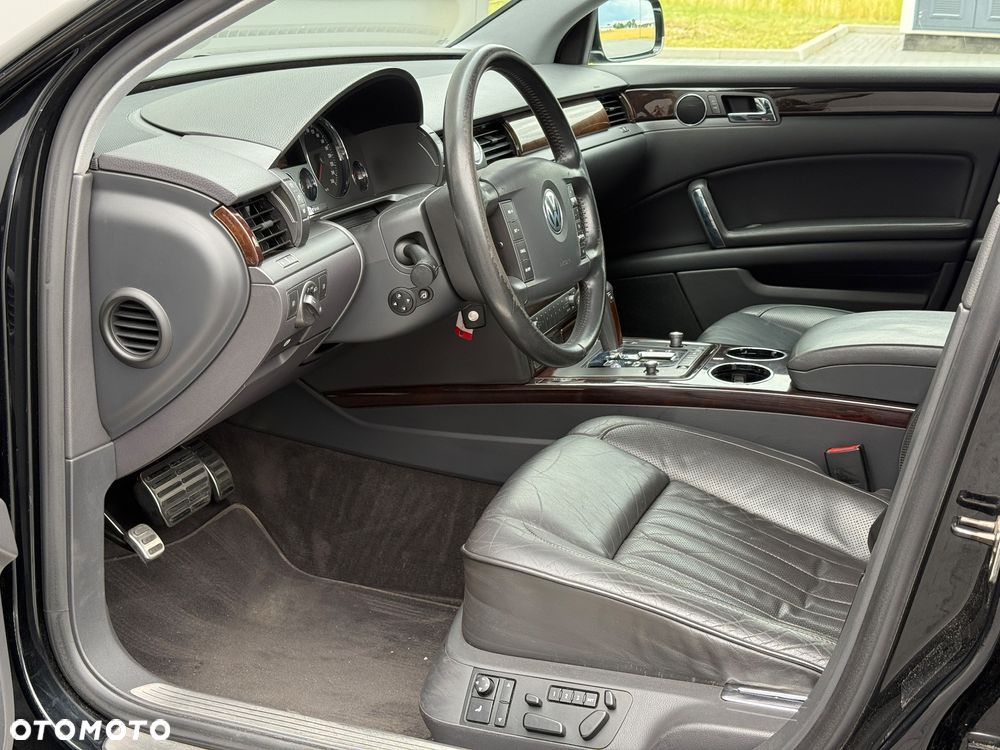 Volkswagen Phaeton 3.0 V6 TDI 4Mot (5 os.) - 11
