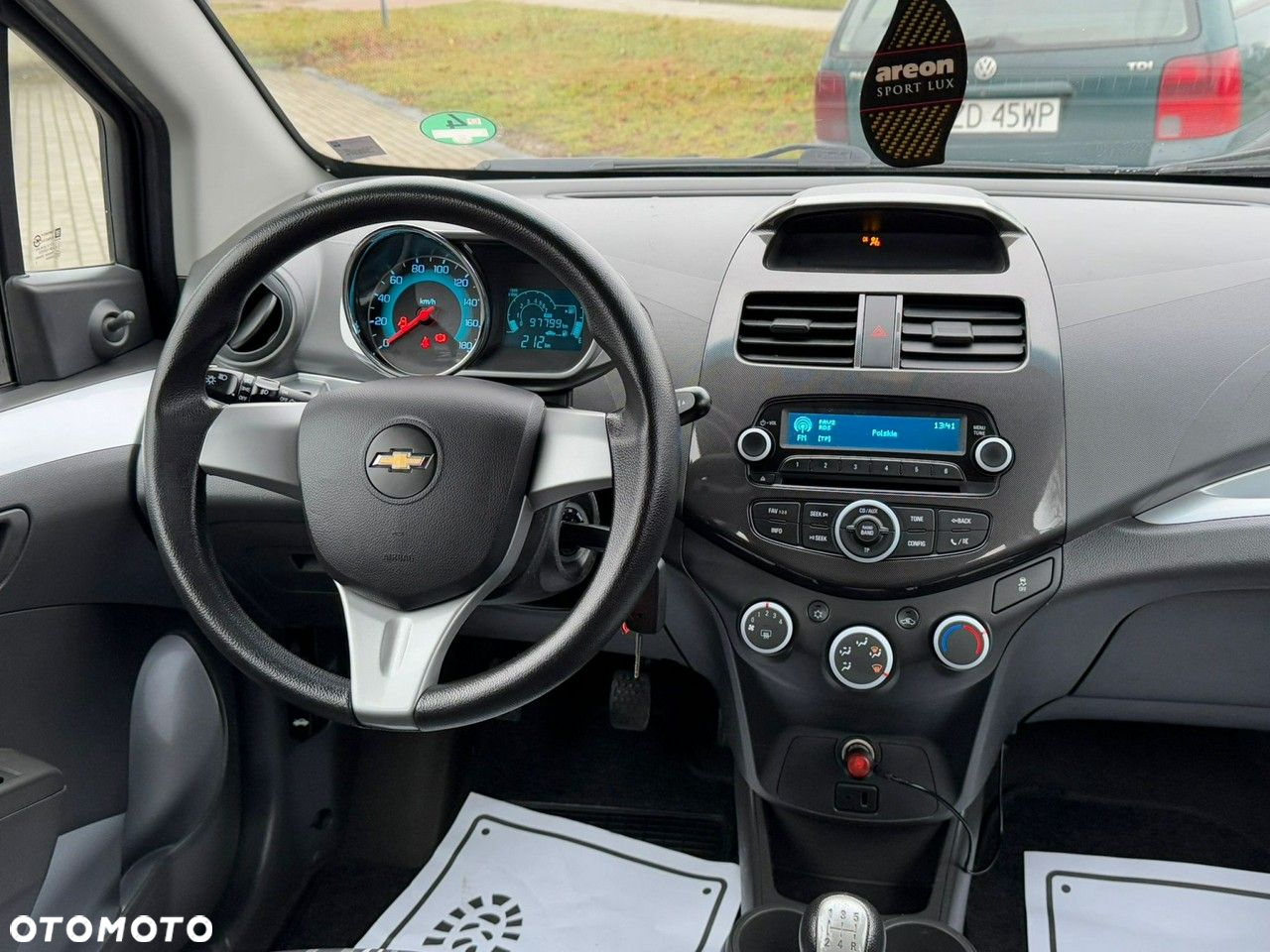 Chevrolet Spark 1.0 Base+ - 18