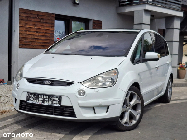 Ford S-Max 2.2 TDCi Titanium