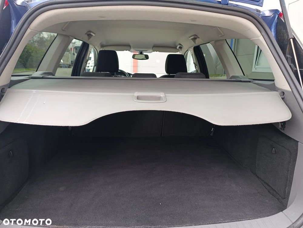 Ford Focus 1.6 16V Style - 38