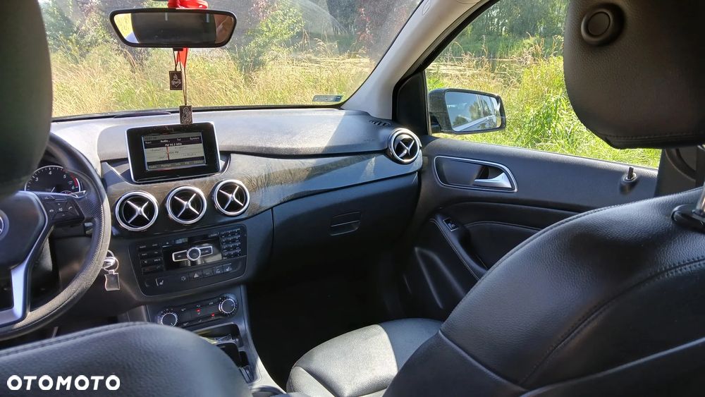 Mercedes-Benz Klasa B 180 CDI 7G-DCT - 7